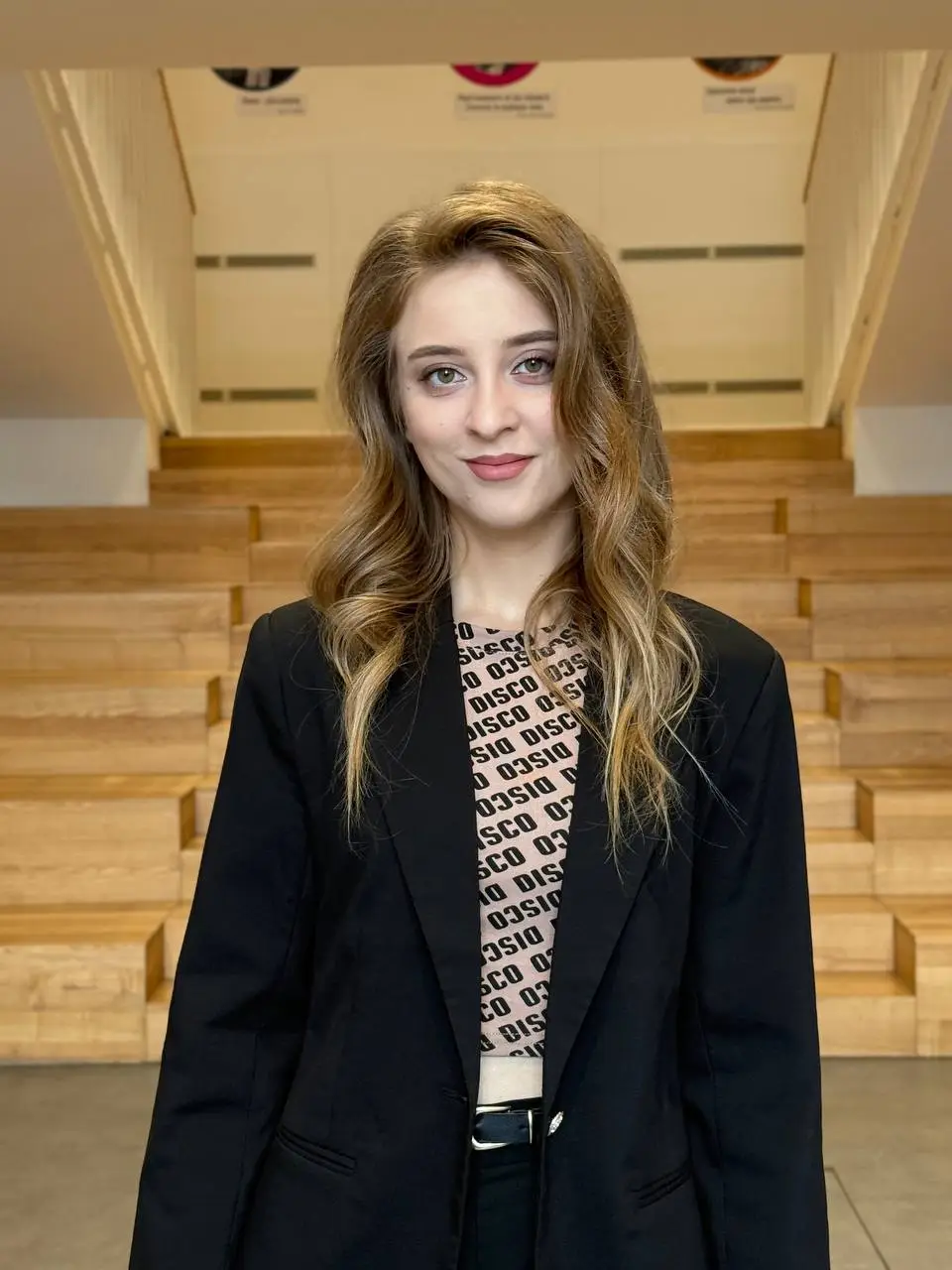 Анна Оверко